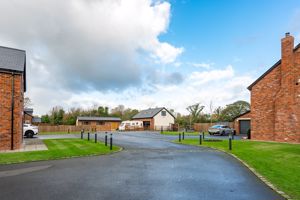 Photo 36- click for photo gallery